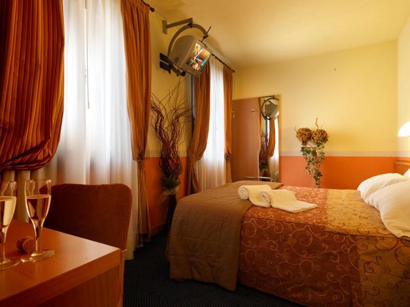 Hotel & Residence Roma Camposampiero Exterior foto